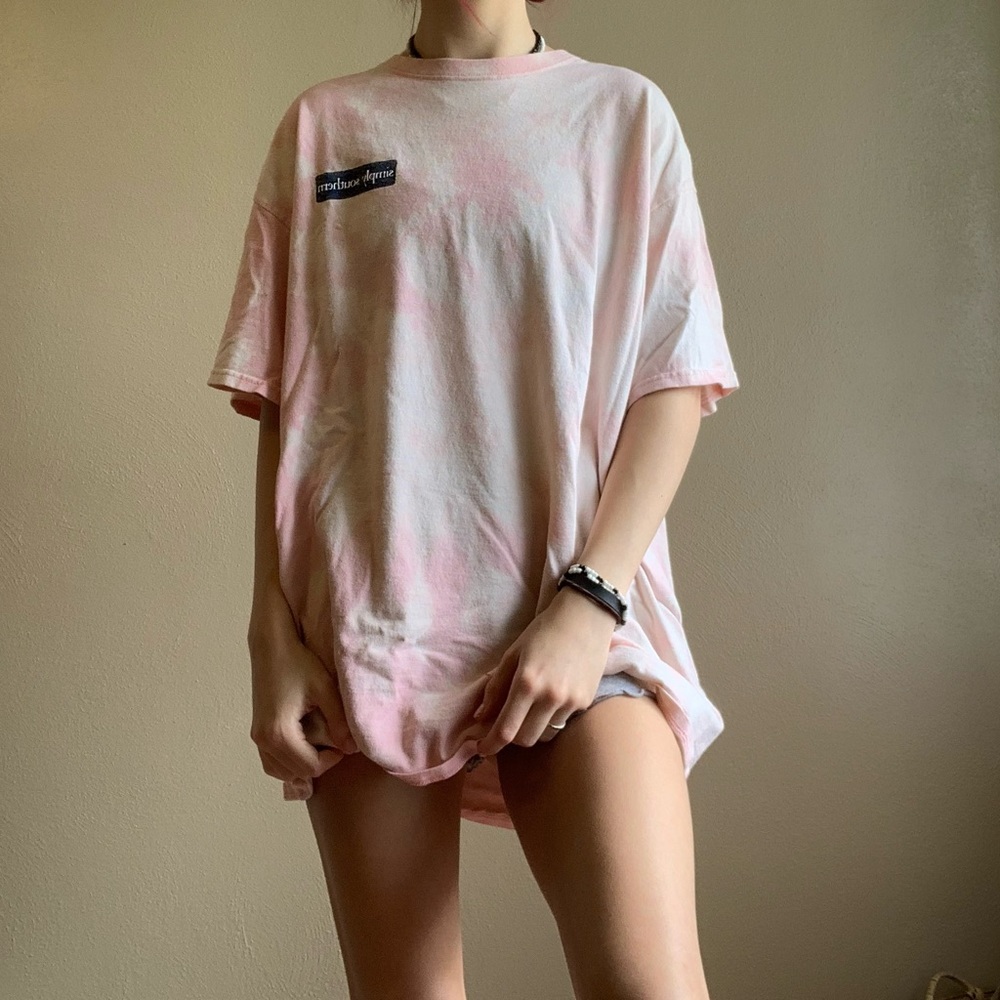 oversized tie-dye graphic simply southern tee